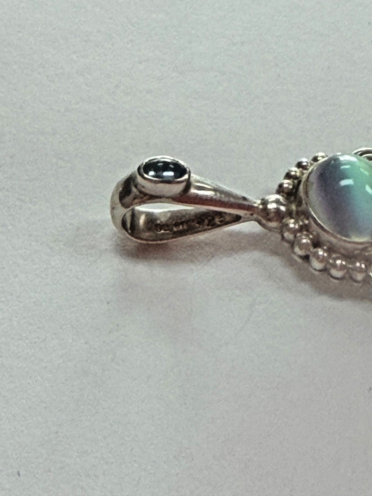 SAJEN Shield Design Drop Pendant with Multi Stones [076DuW]