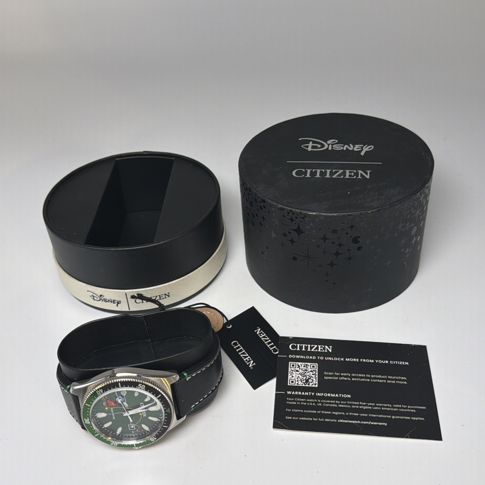 Citizen Eco-Drive DISNEY Mickey Mouse Golf Sport Green Watch 43MM AW1595-01W