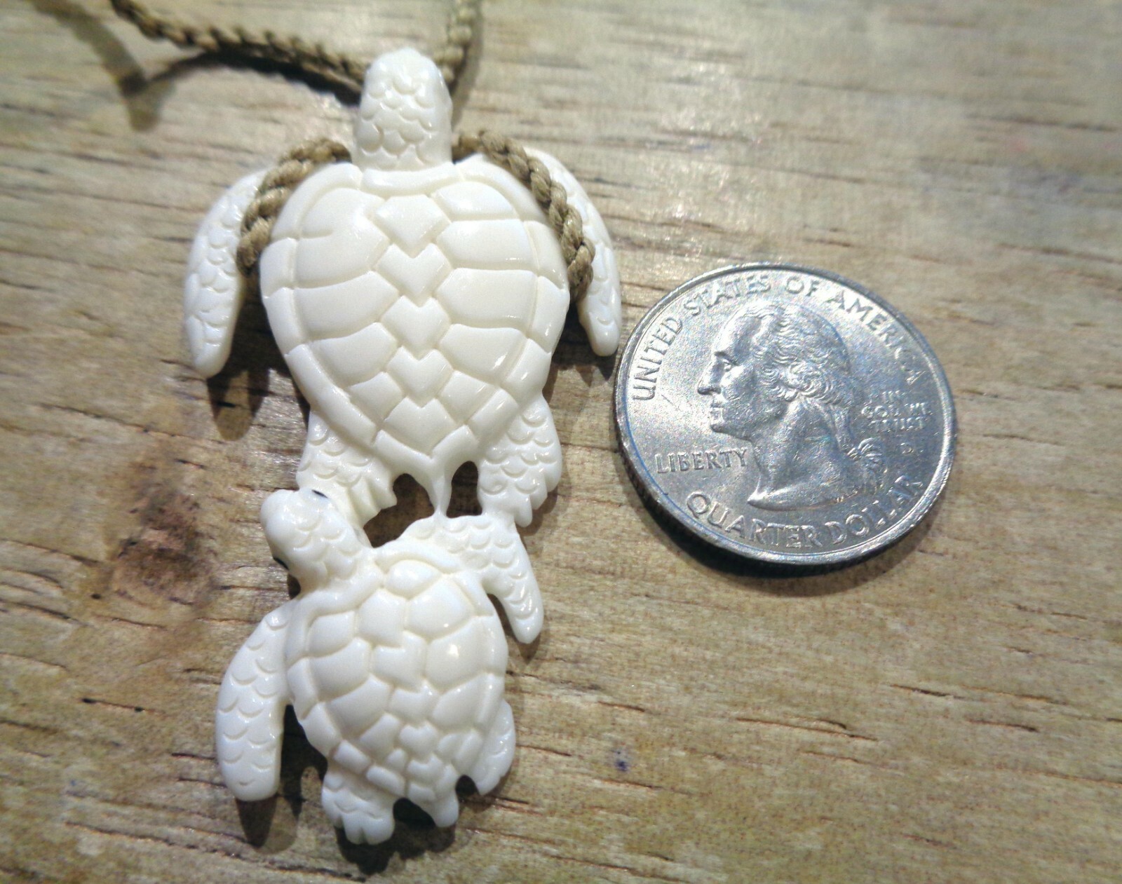 31MM CARVED WATER BUFFALO BONE HAWAIIAN ADULT BABY HONU SEA TURTLES NECKLACE 27″