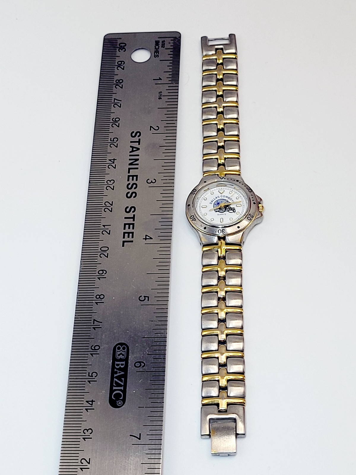 GTE Dallas Cowboys Ladies Women’s Analog Watch 2 Tone 26mm N. MINT New Battery
