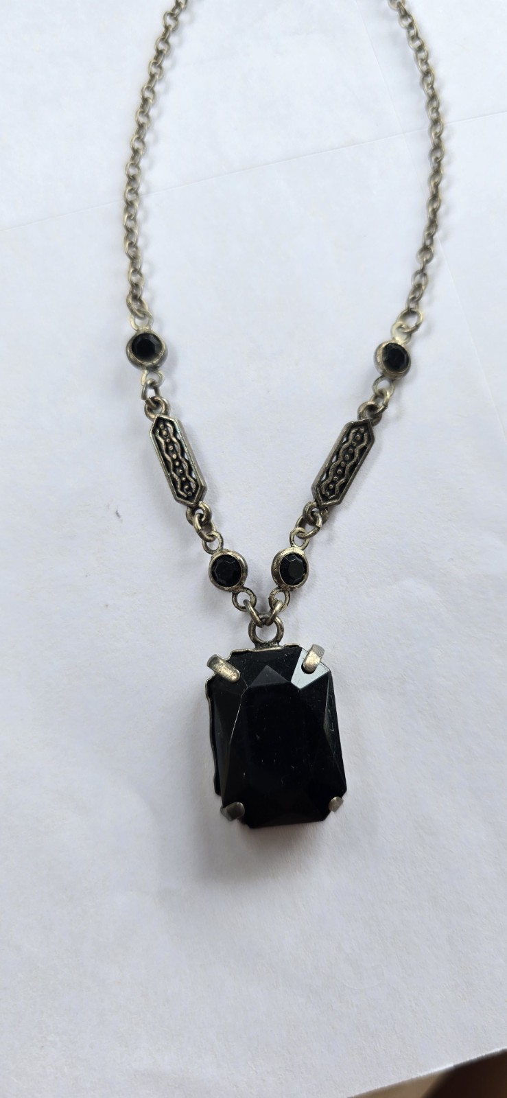 Silver Tone Black Rectangle Pendant Charm Cable Chain Necklace Prong Set