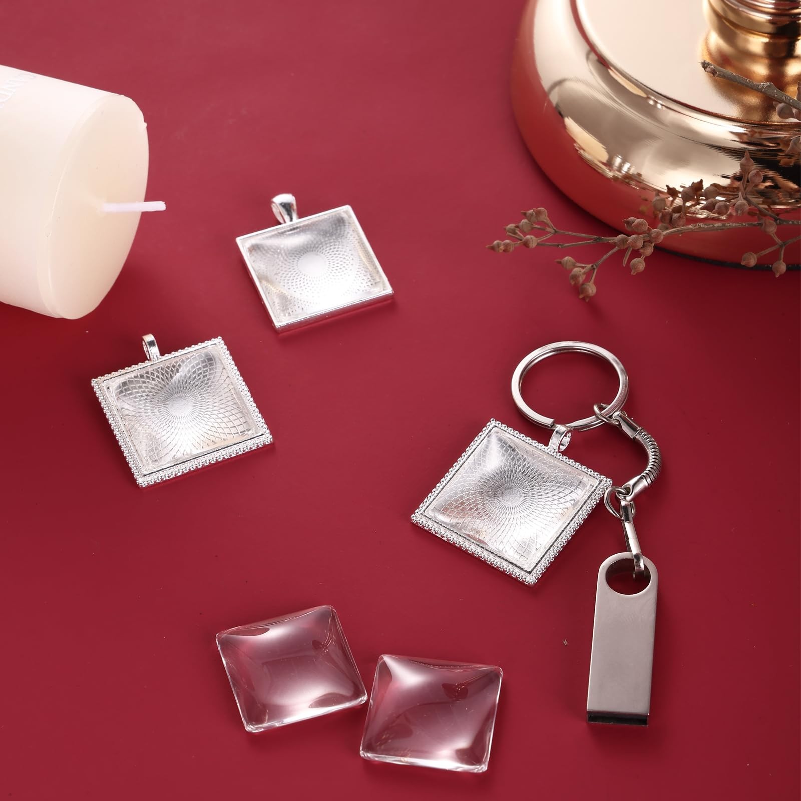 Miraclekoo 40 Pcs Square Bezel Pendant Trays with Glass Square, Mixed