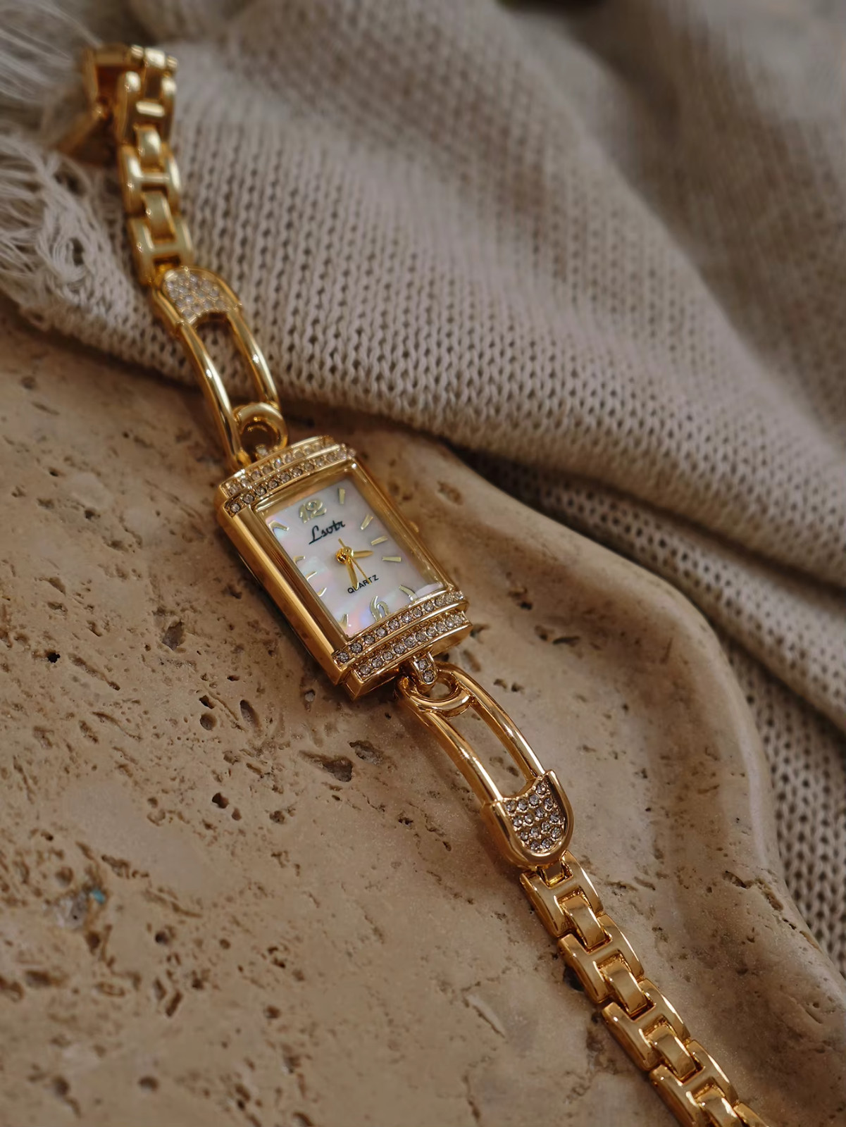 Gold Vintage Style Unique Women’s Wrist Watch Mother of Pearl Dial