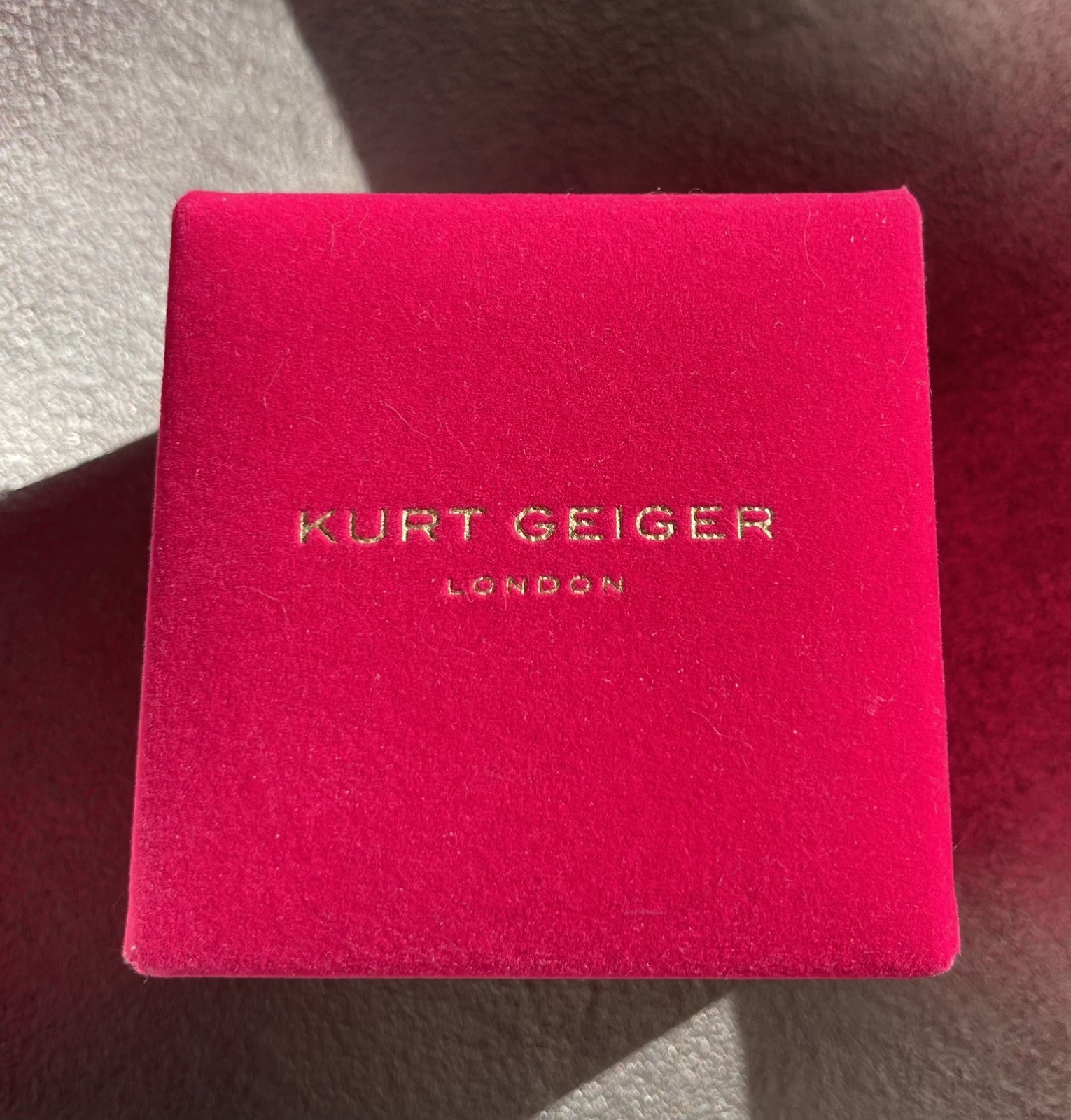 Kurt Geiger Multi-Color Rainbow Flower Ring Size 7 NWT
