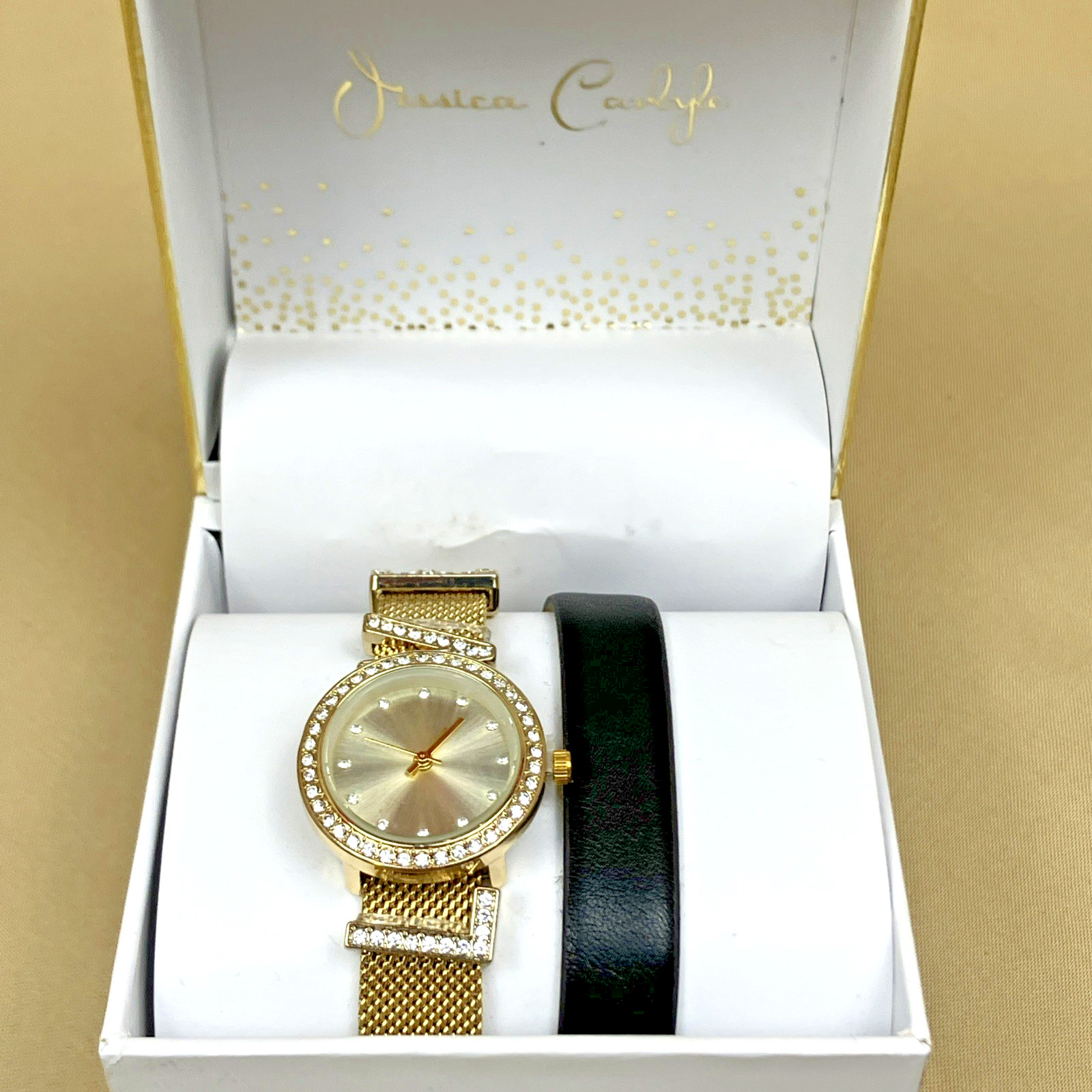 JESSICA CARLYLE Womens “Love” Shiny Gold-Tone Bracelet Watch NIB Sealed Orig $40
