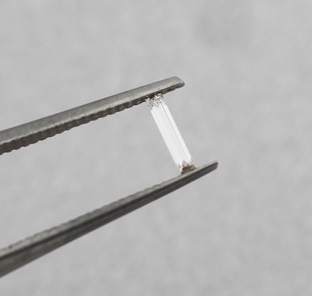 Natural 0.09ct Baguette Cut Loose Diamond