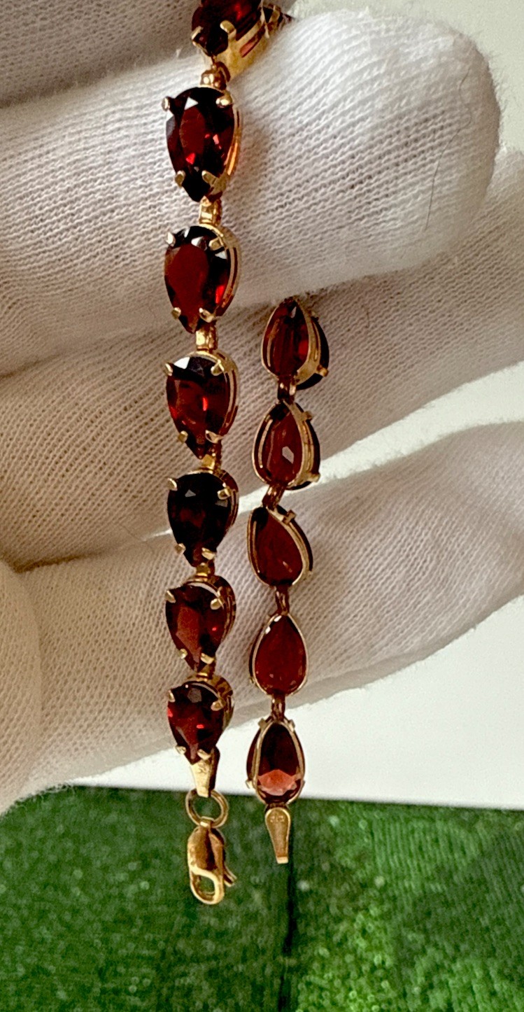 Vtg.sign CID 10K Solid Yellow Gold Garnet Color Gemstone Bracelet 7”-7.68 grams