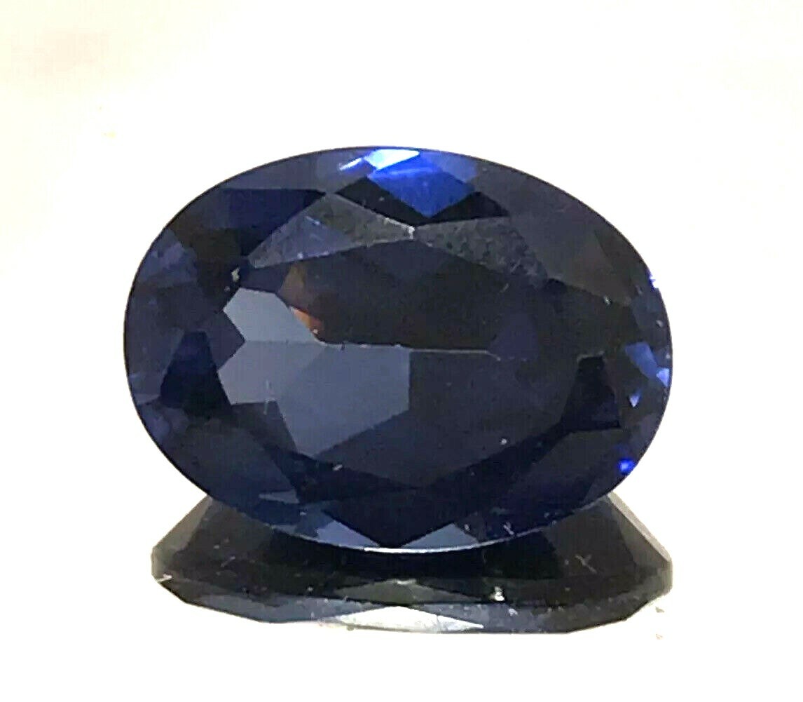 3.85 Ct Natural Blue Sapphire, Excellent Oval Cut , VVS Clarity,9 mohs