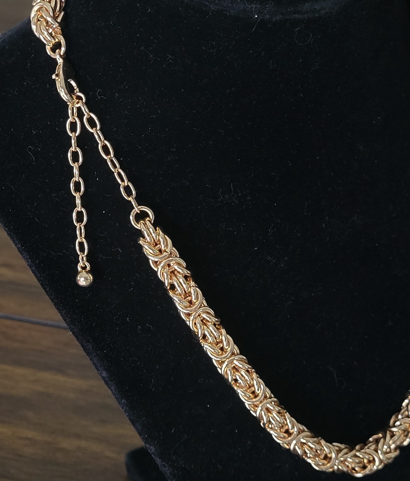 BYZANTINE GOLDTONE NECKLACE 18″ EXPANDABLE TO 20″