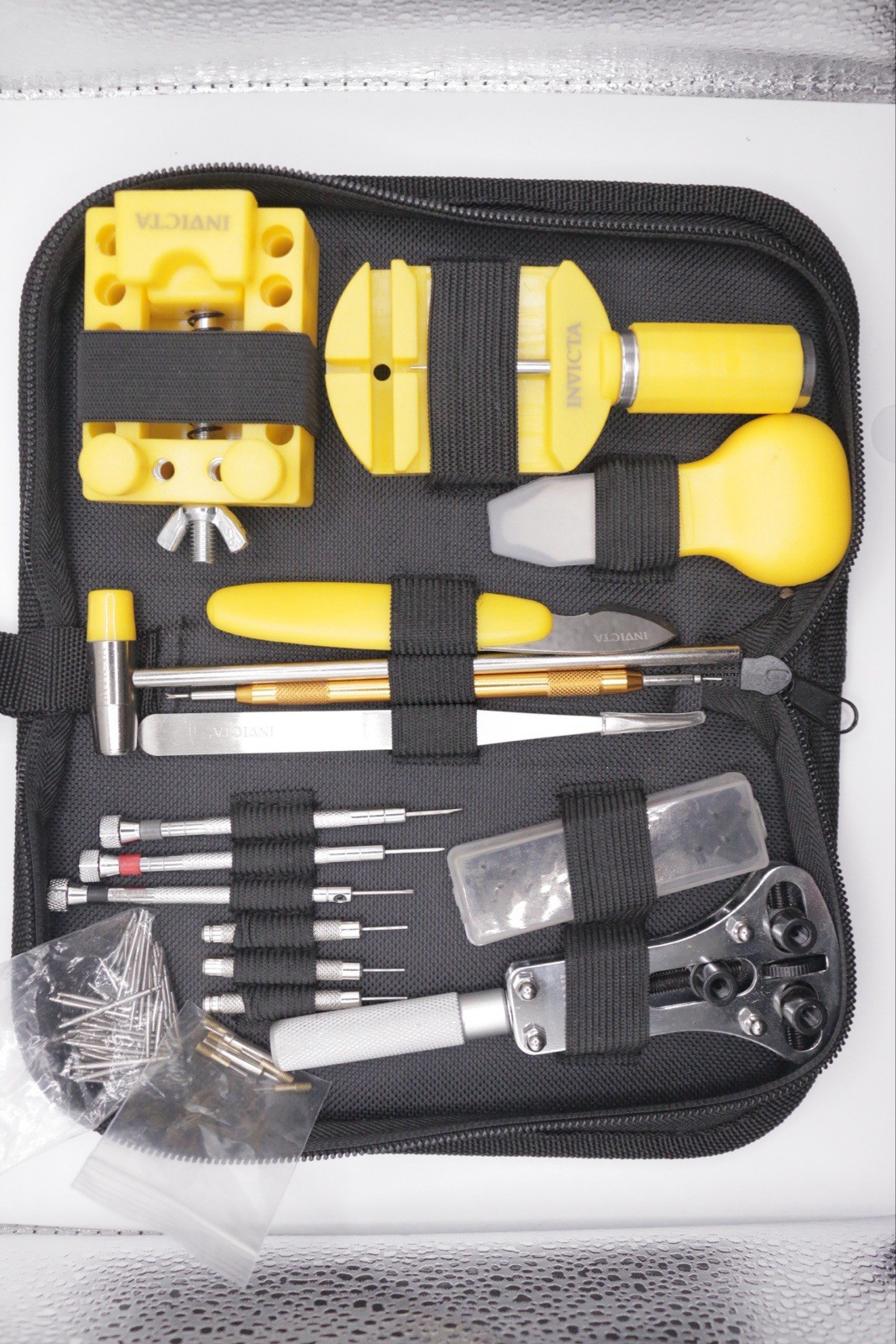 Brand New! Invicta Watch Lot w/Hard Case, 8 invicta watches, invicta tool kit