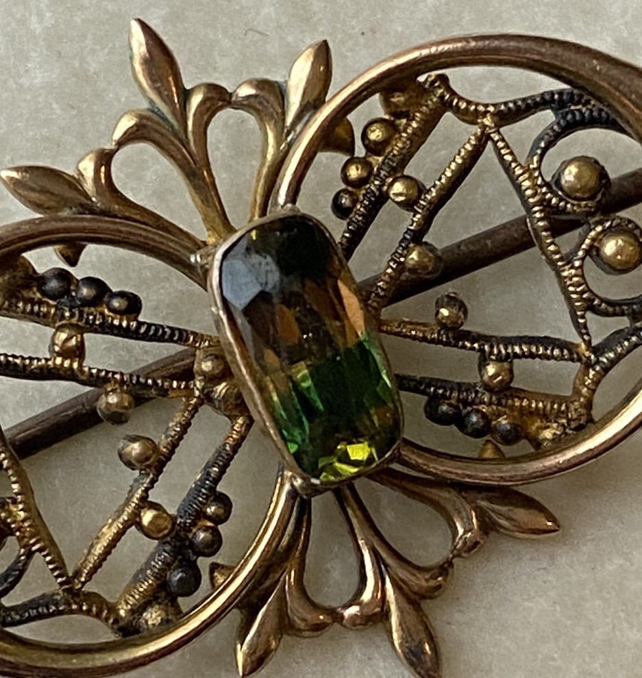 Antique Nouveau GF Rare Tri-colored Green Stone C-Clasp Brooch Pin Mourning