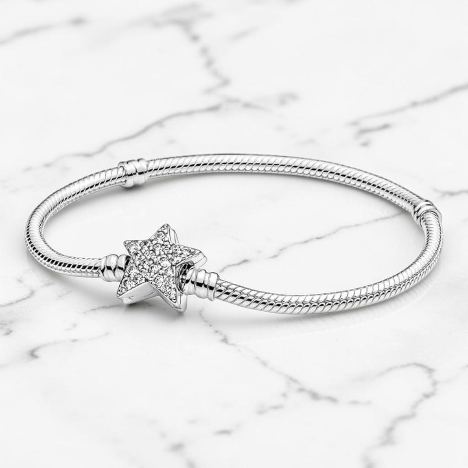 NEW Pandora Moments Asymmetric STAR CLASP Snake Chain Bracelet 6.7in – 17cm