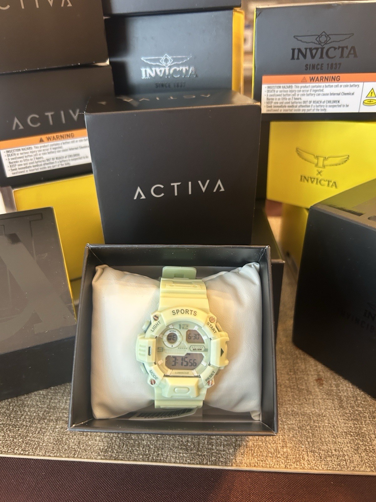 Activa by Invicta Digital Essentials Sport Watch Mint Green ACW532 New In Box