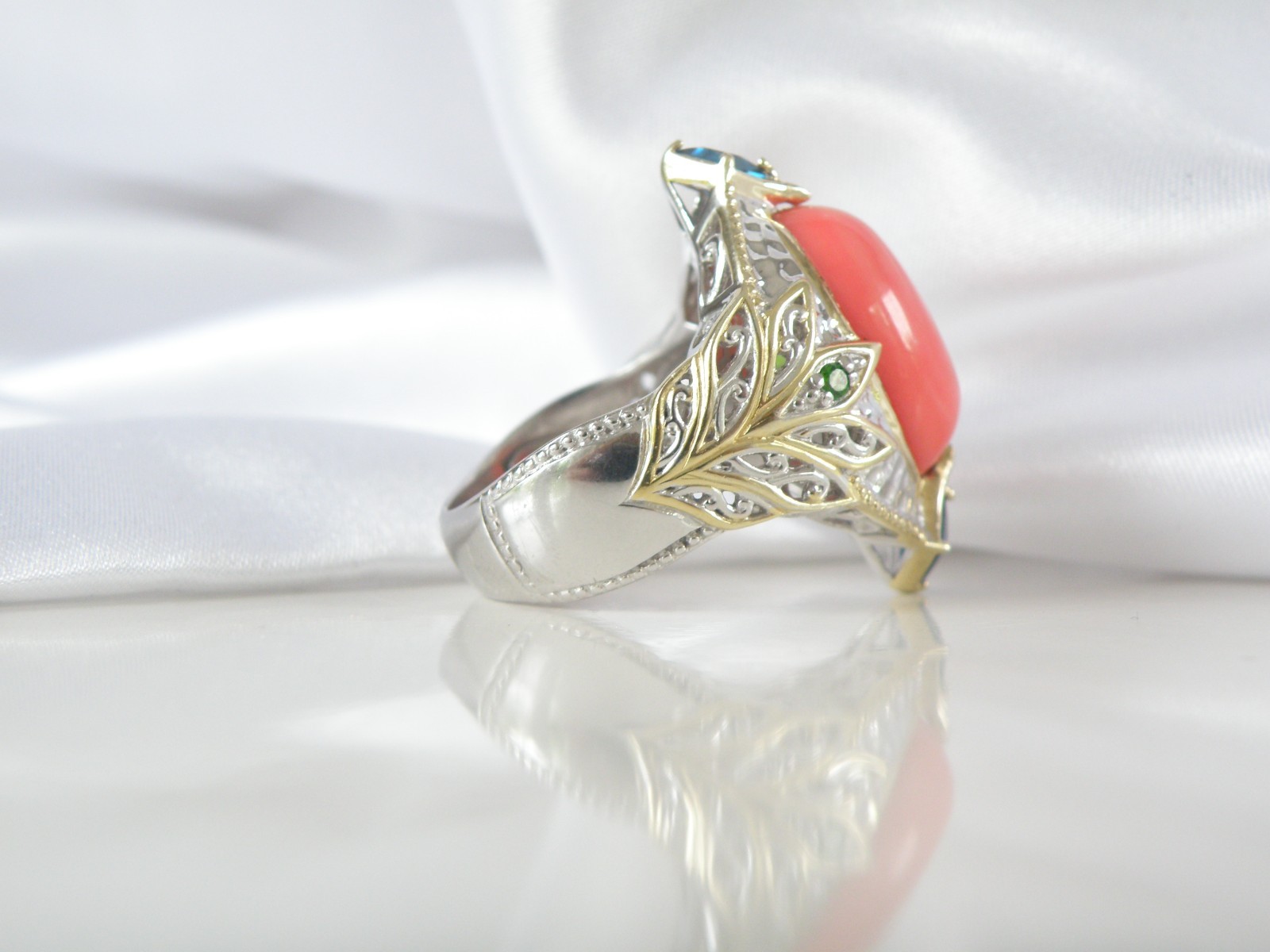 Gems en Vogue Michael Valitutti Sterling Silver 925 Pink Coral Statement Ring 10