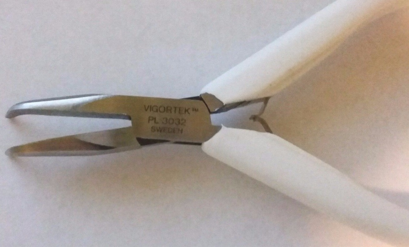 Chain Nose Plier Curved Tip 5″ – Made in Sweden