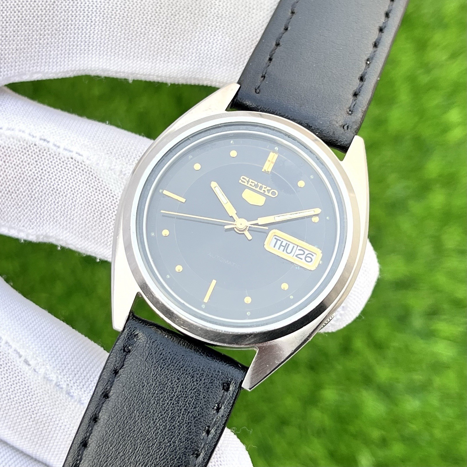 Vintage Seiko 5 Dress Formal Automatic Japan Made Men’s Watch 7009-3041