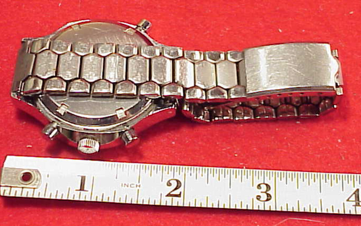 VINTAGE 45MM ILONA CHRONOGRAPH WRISTWATCH 1975 2 SWEEP HANDS MIN HOUR REGISTERS