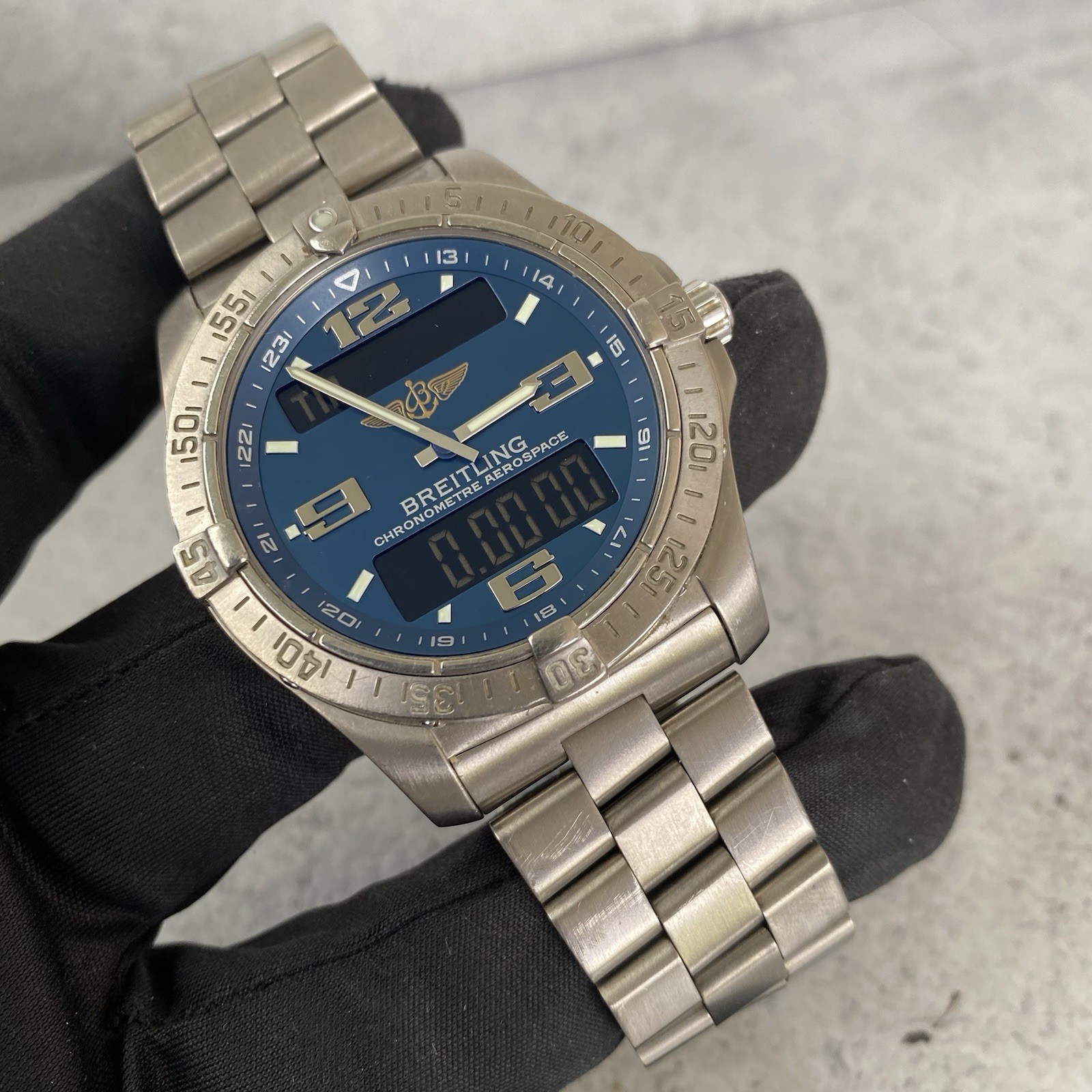 2007 Breitling Aerospace Advantage Titanium Quartz E79362 Watch – Full Set