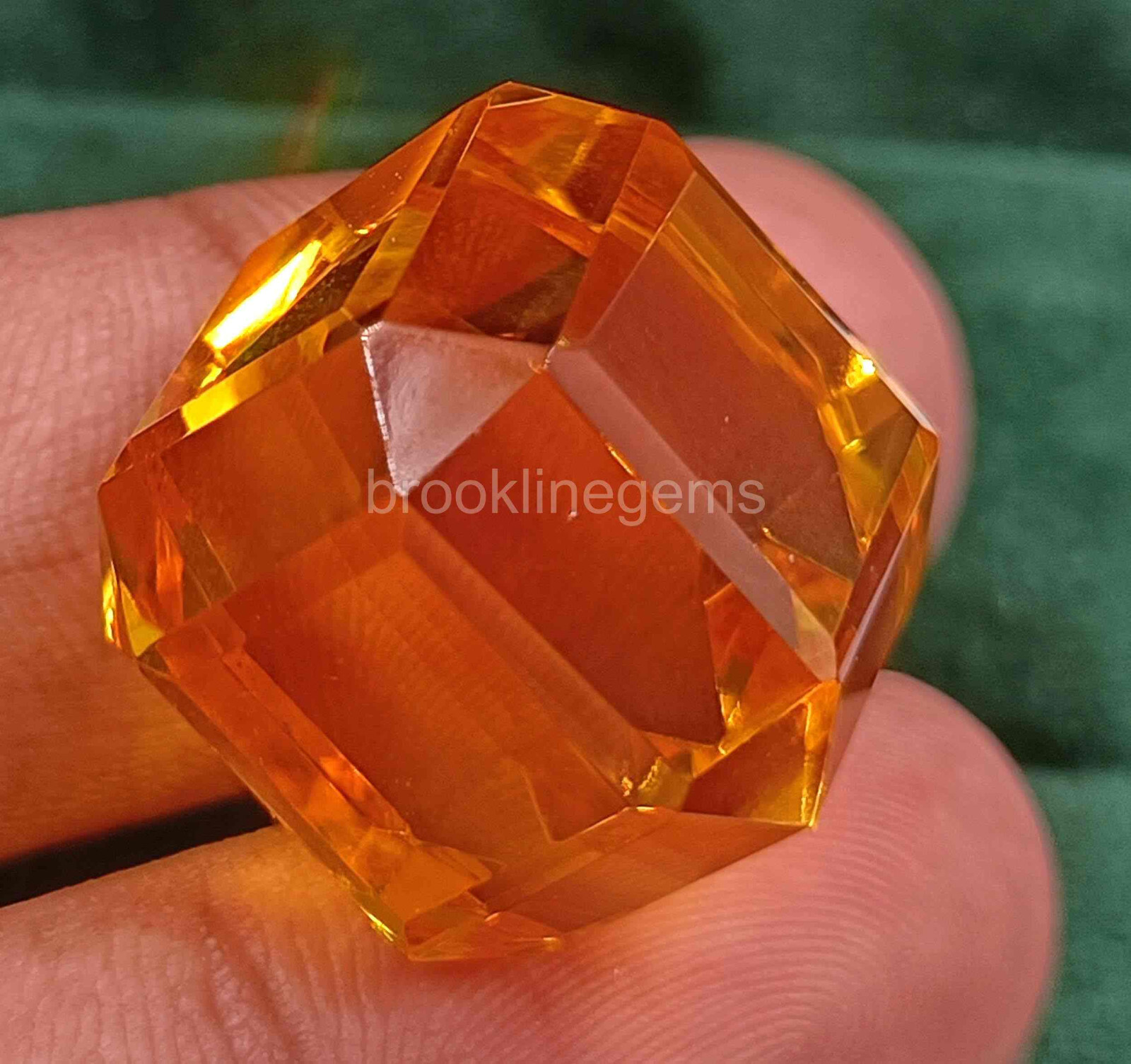 58.85 Ct Natural YELLOW Sapphire Cube Certified Gemstone 5ATR