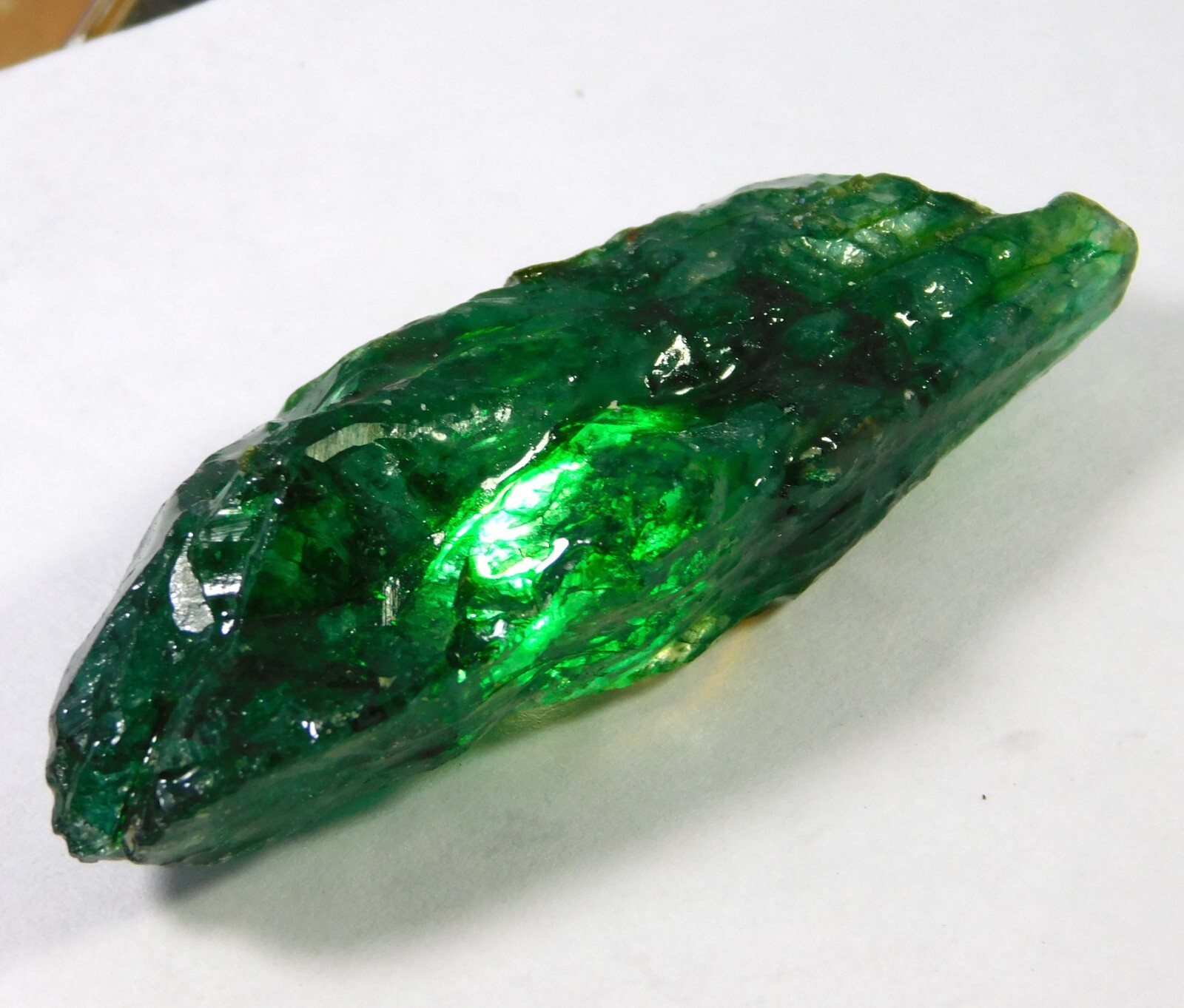 157.55 Ct Colombia Green Emerald Huge Rough Natural Raw Loose Gemstone