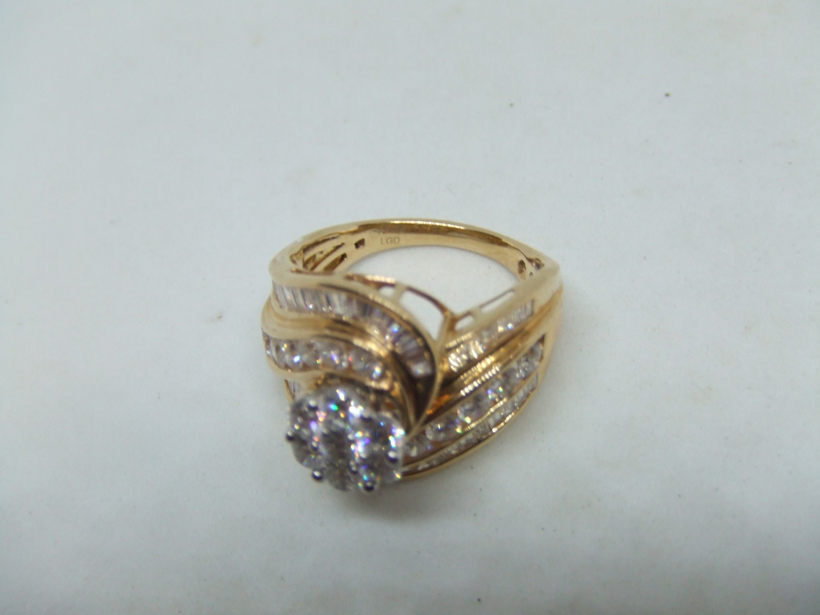 10k y. g. 1.44 ctw diamond cluster ring size 7.25