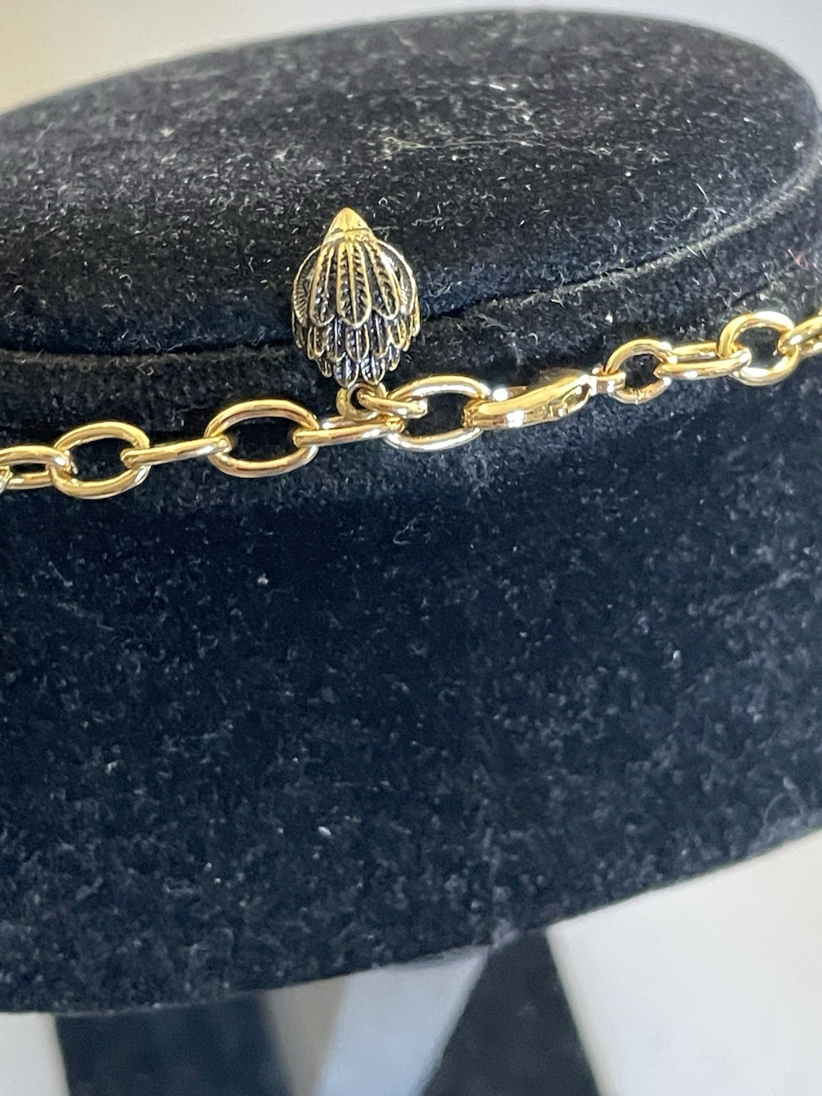 KURT GEIGER SIGNATURE GOLD TONE STONE GEM COLLAR NECKLACE MULTI 18”+ 2”