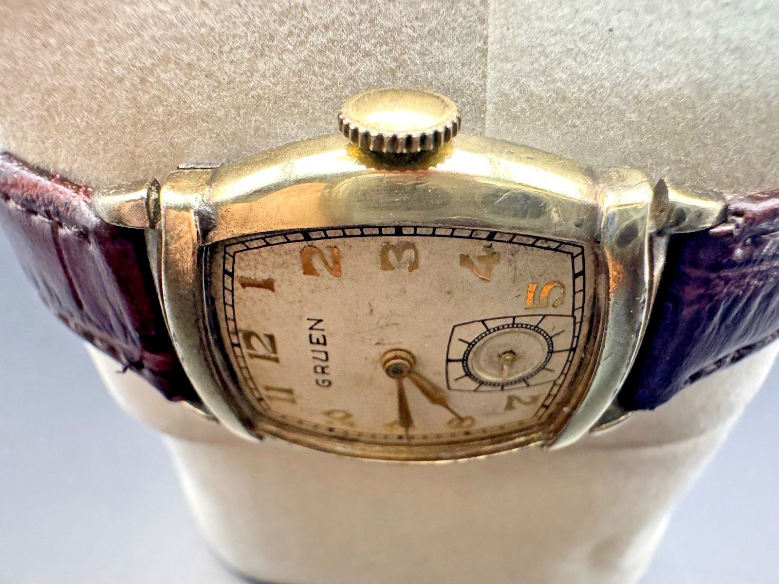 Gruen Conoruma Very Thin Precision 17 Jewels Watch