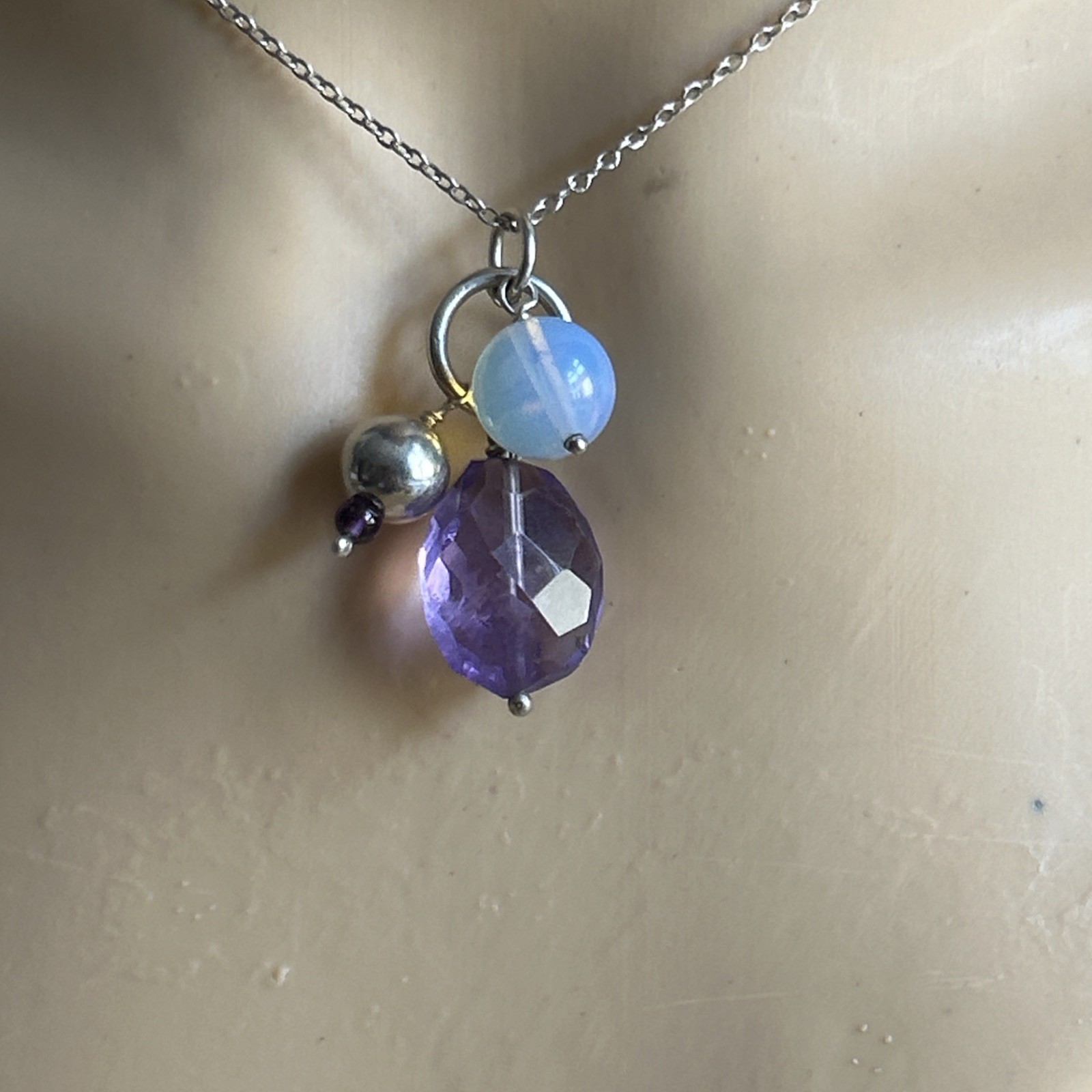 925 Silver Pendant : Charm Dangle Design On 43 Cm Chain/ Signed Soufeel
