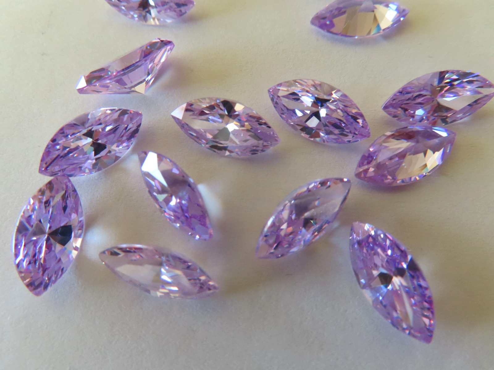15 Marquise cut Cubic Zirconias 13×6.5mm Lavender