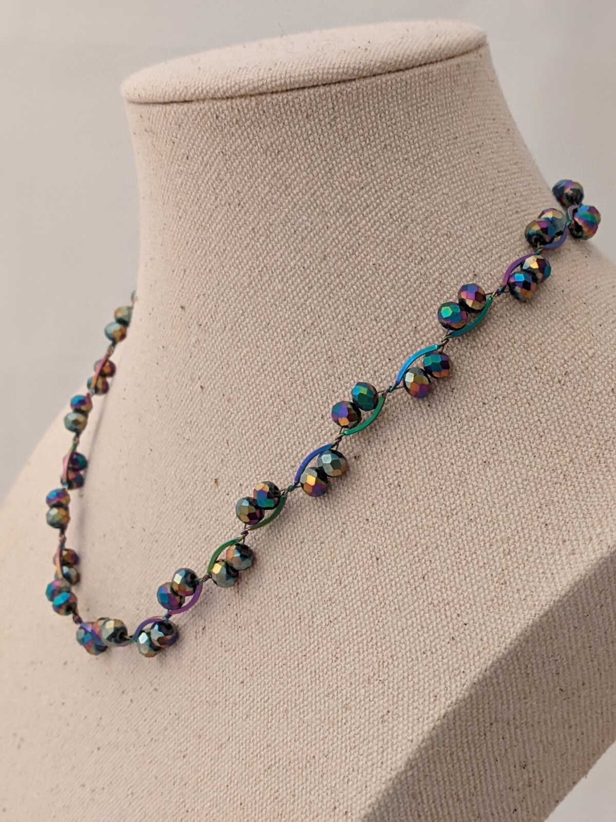 Ladies/Teen Sparkle With Color 18 In Necklace With Crystals And Metal