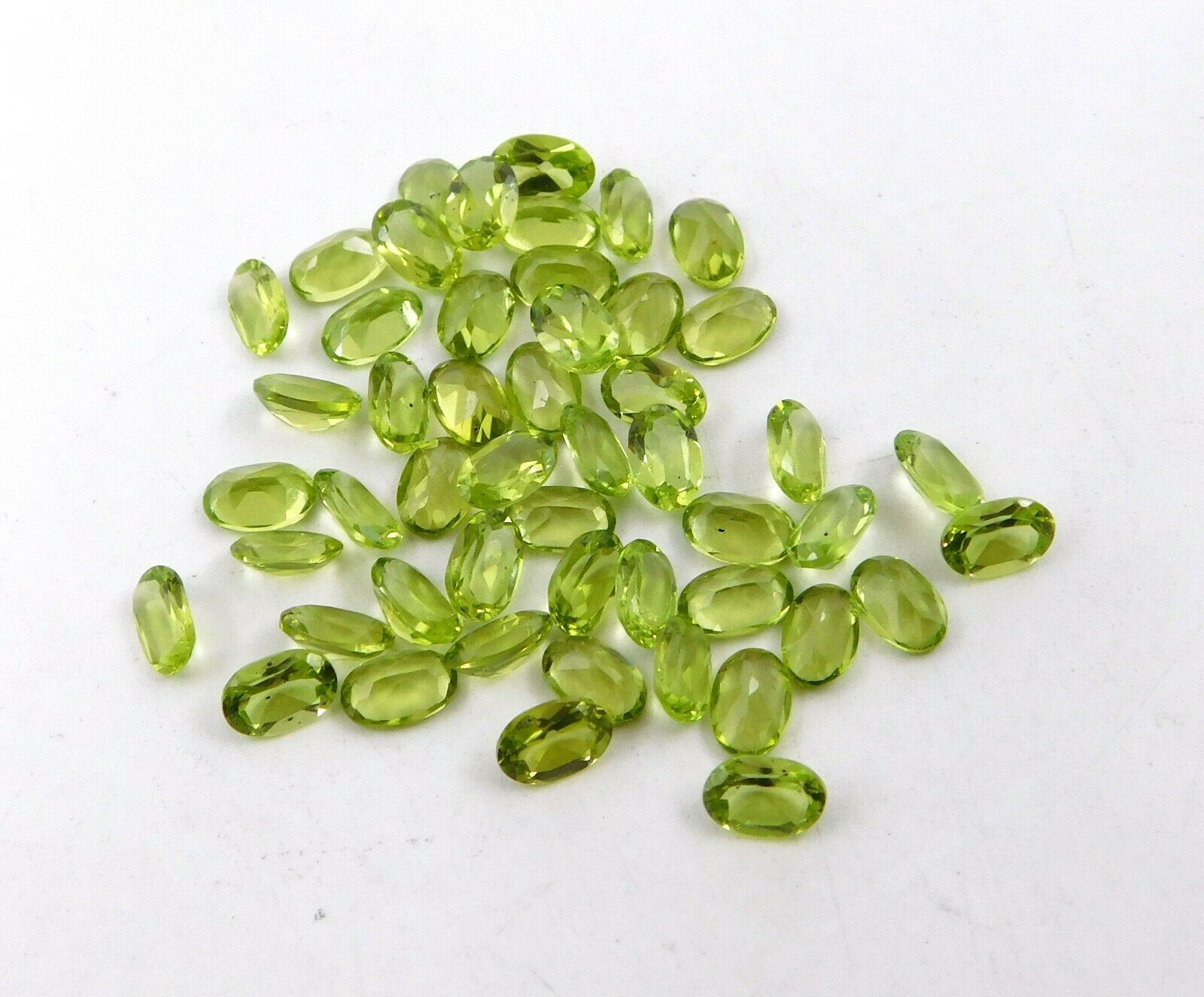 Natural Peridot Oval Cut Loose Gemstone 3×4 MM To 6×8 MM Wholesale Lot P-2371