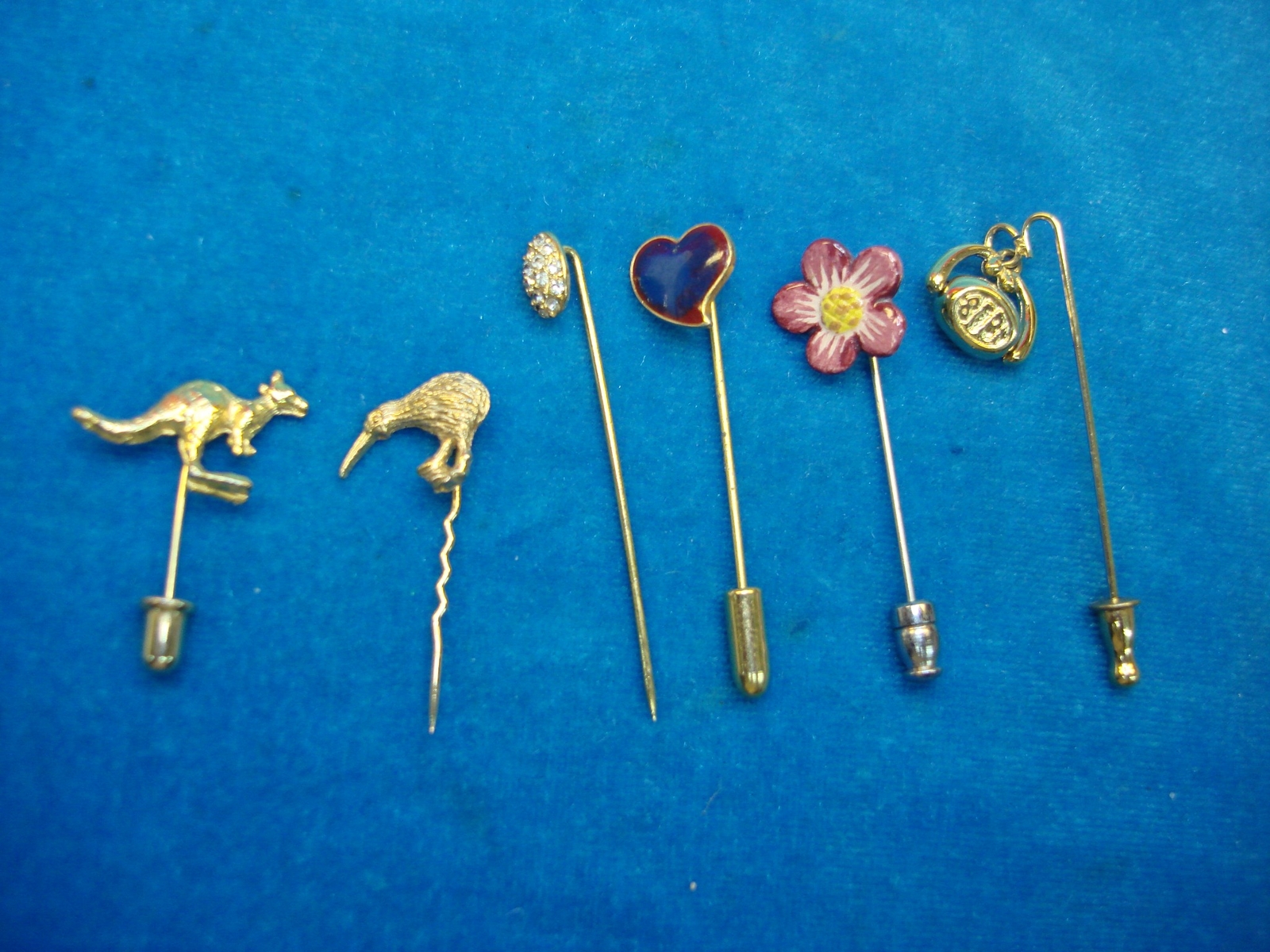 6 DIFF. VINTAGE STICK PINS – PRETTY!