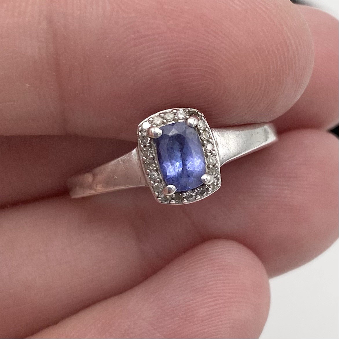 Vintage Sterling Silver Ring Tanzanite And CZs STS Jewels Inc Size 8 Pls Read