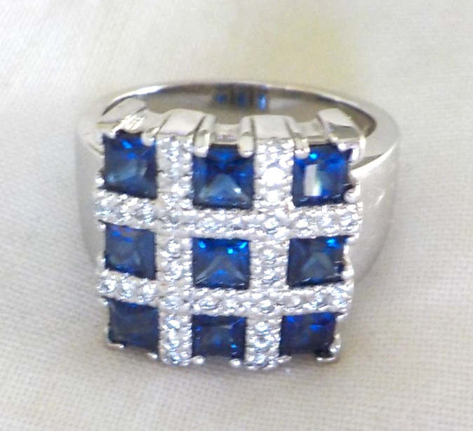 14k White Gold Panel Cluster Sapphire Diamond Ring – 9.50 gms, Sz 6.5, 2.0 ctw