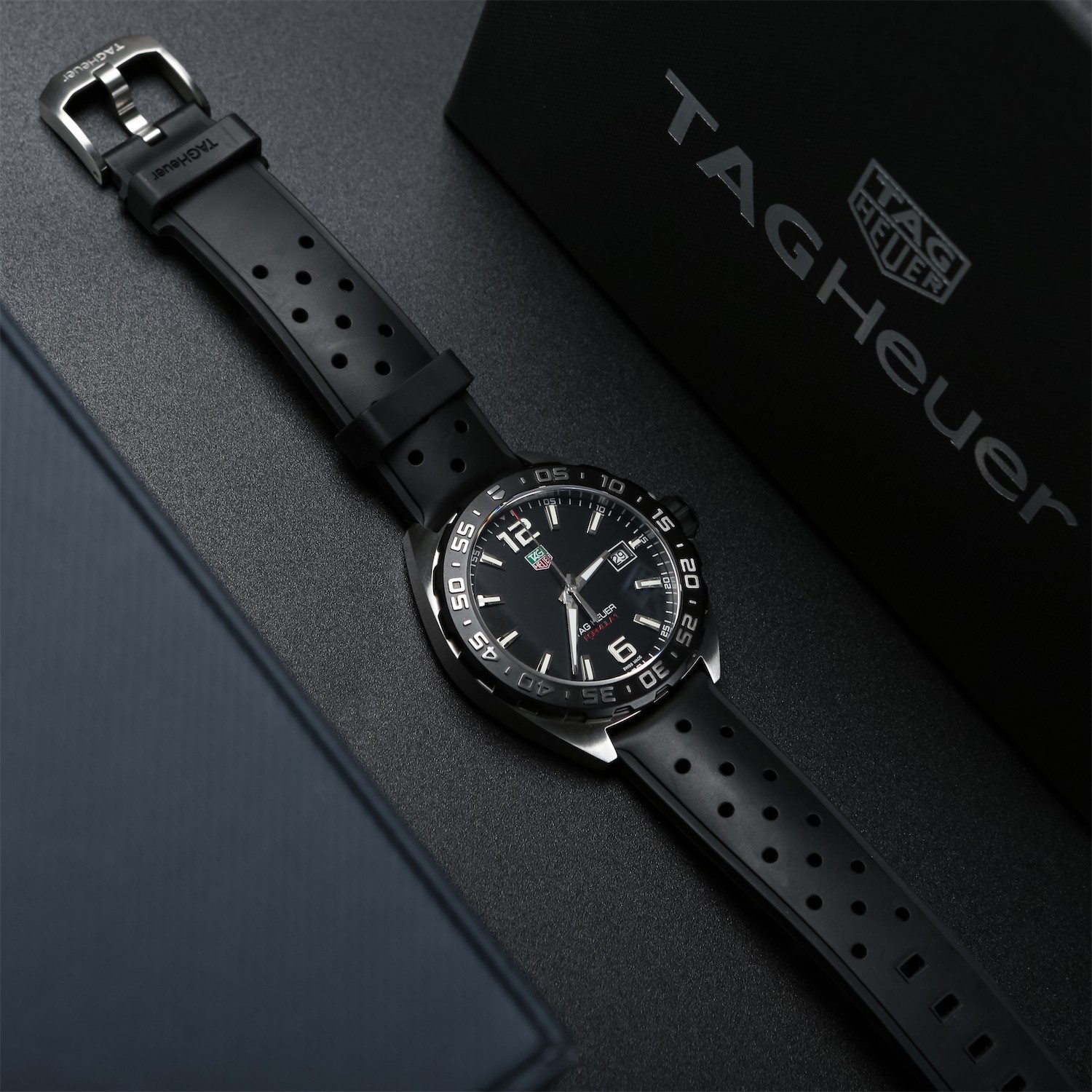 Original Full Set Unworn 41mm Tag Heuer Formula 1 WAZ1110.FT8023 men’s watch