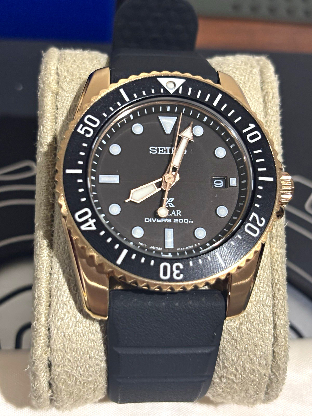 Seiko Prospex SNE586 Solar Diver — Excellent/Near Mint Condition