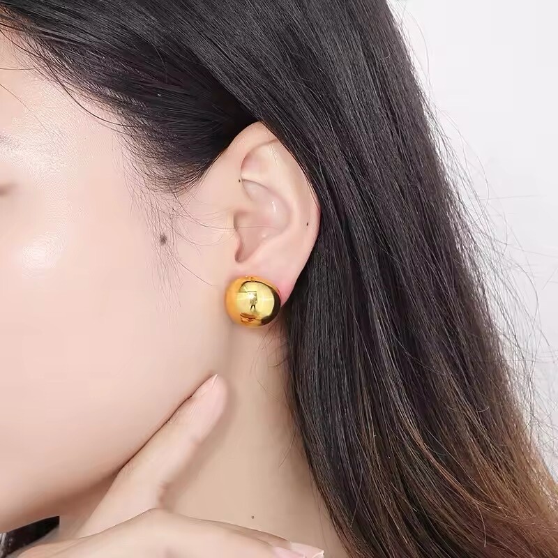 ZARD Button Dome Stud Earrings in 14K Gold