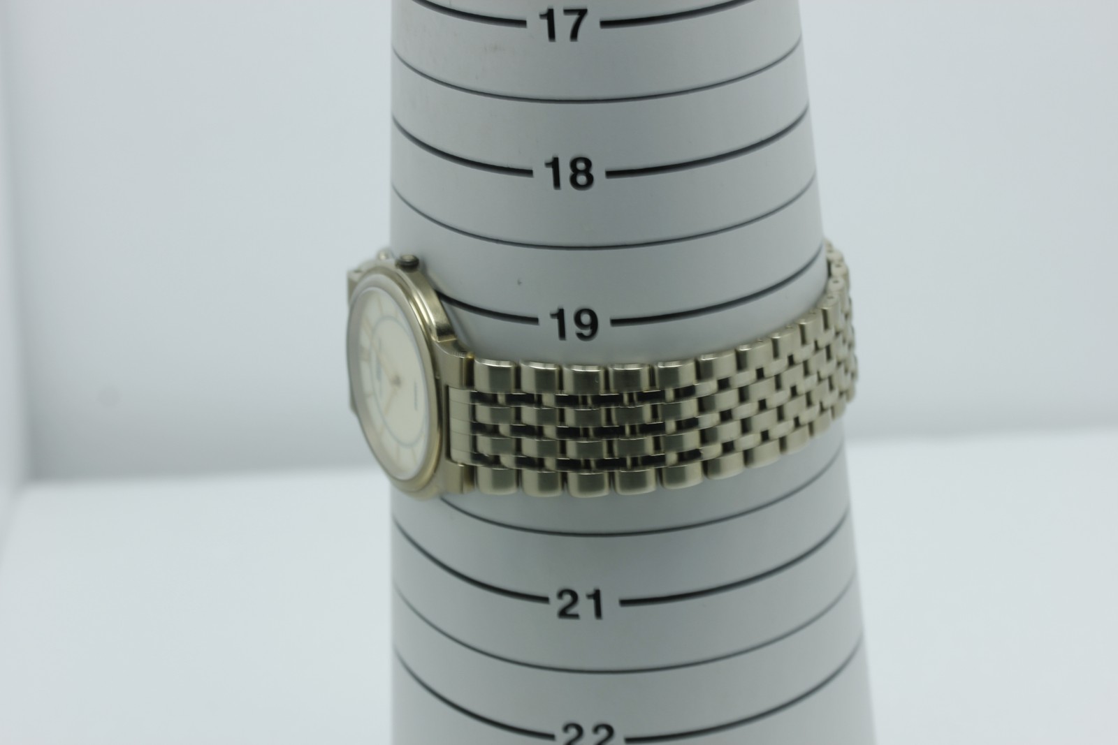 SEIKO Session 8N41-7010 Quartz Two-Tone Analog Bracelet Watch Dial 34mm from JPN