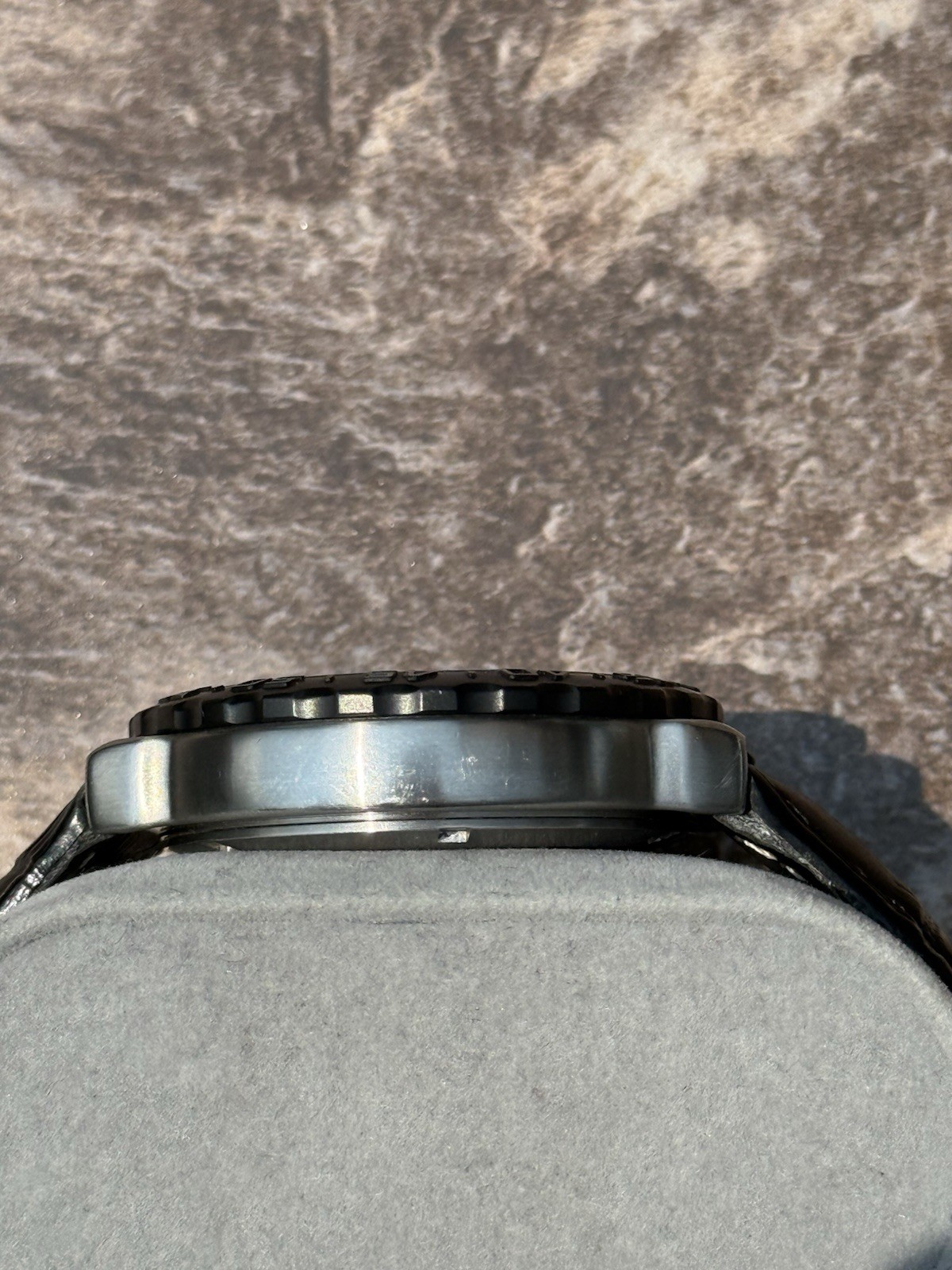 42MM Men’s Tag Heuer Formula 1 Grande Date Quartz WAU1114.BA0858 (New Battery)