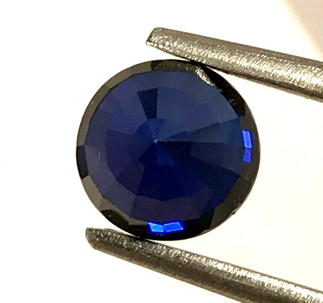 3.80 ct Natural Blue Sapphire , Excellent Round Cut , VS Clarity,9 mohs