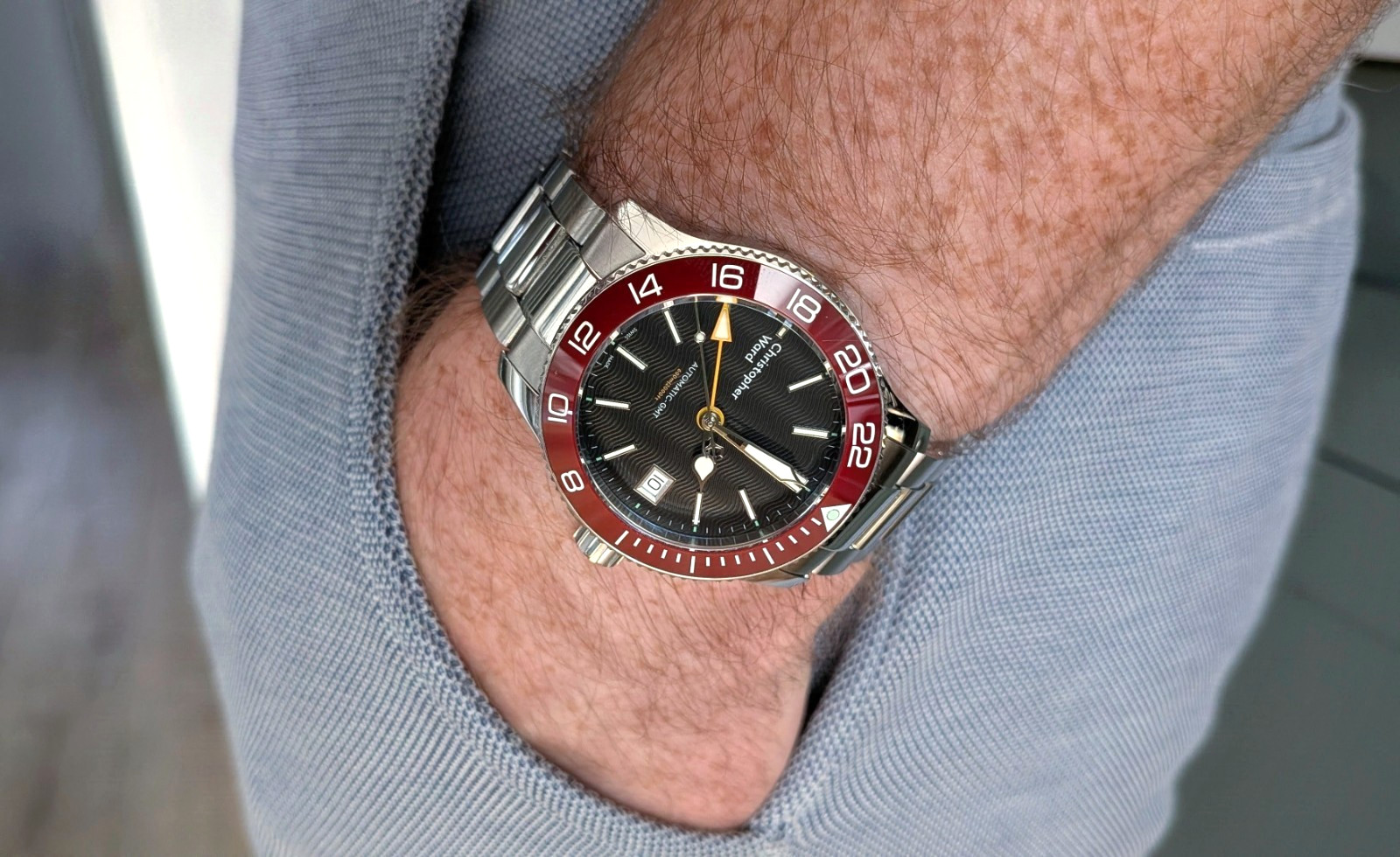 Christopher Ward C60 Trident Pro 600 GMT_Automatic_38mm_Red Bezel_Box and Papers