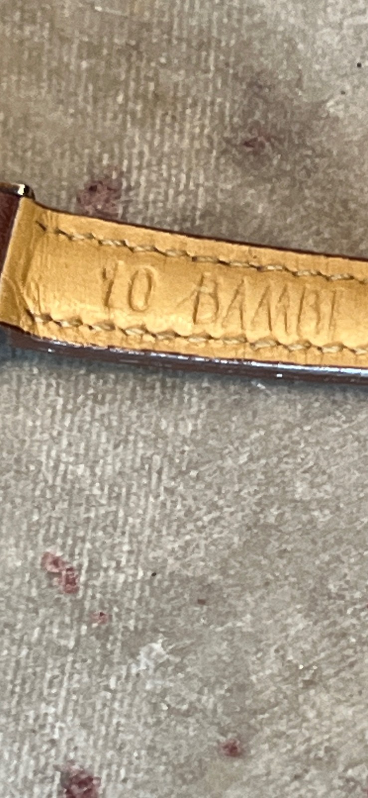 Omega Vintage Ladies Quartz 19mm Gold Square Swiss Made rare find