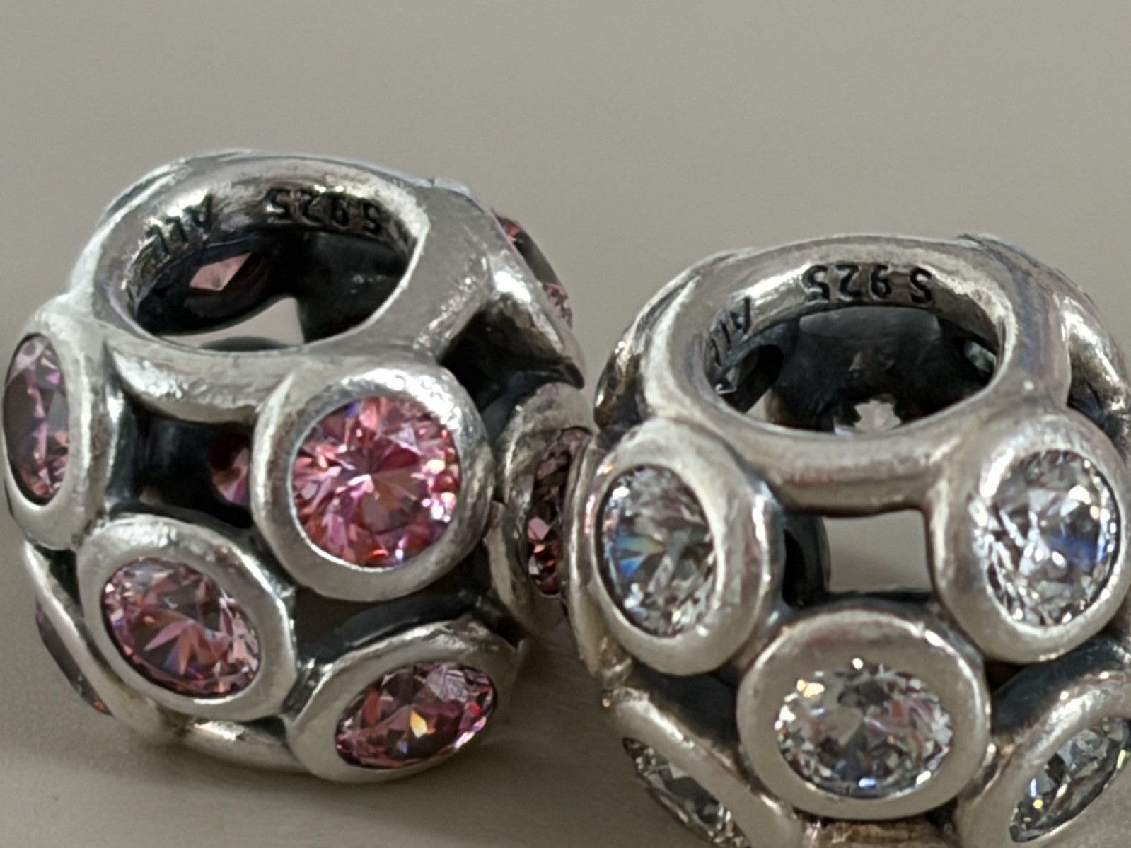 Authentic Pandora Moments Bracelet With 16 Pandora Charms/clips