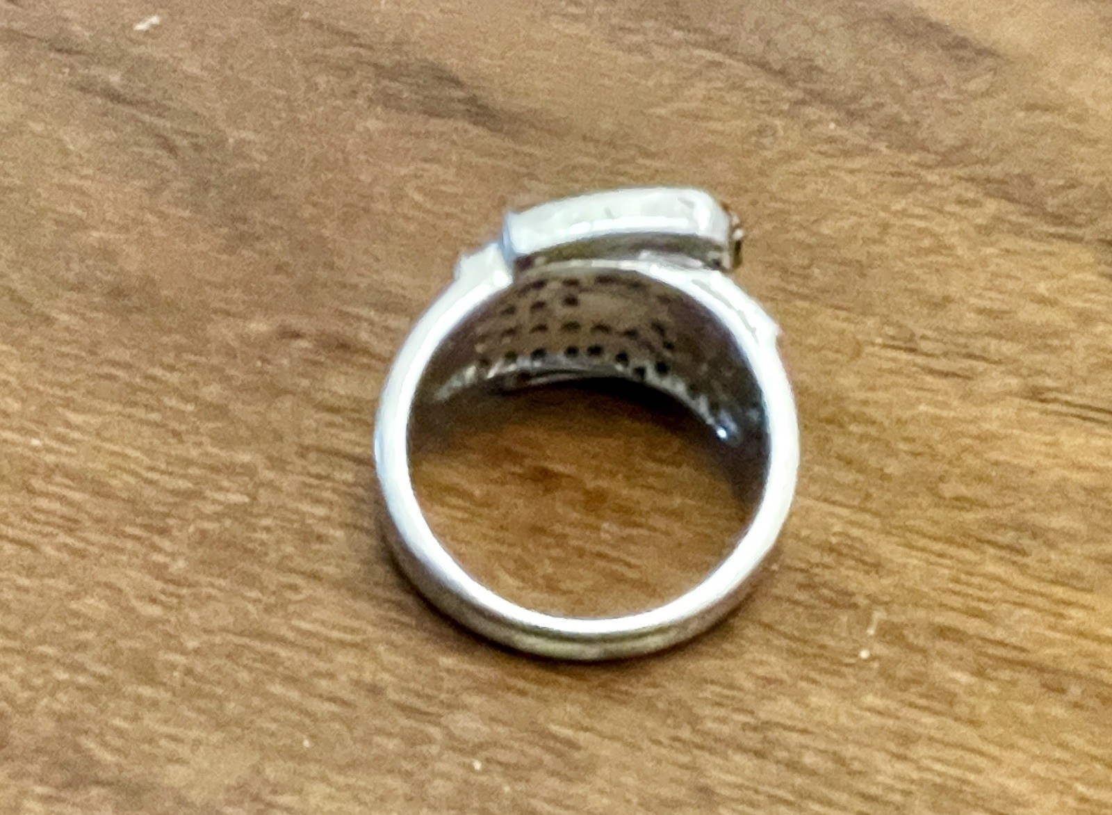 Vintage Silver Buckle Ring size 6 – Simulated Black and White Diamonds