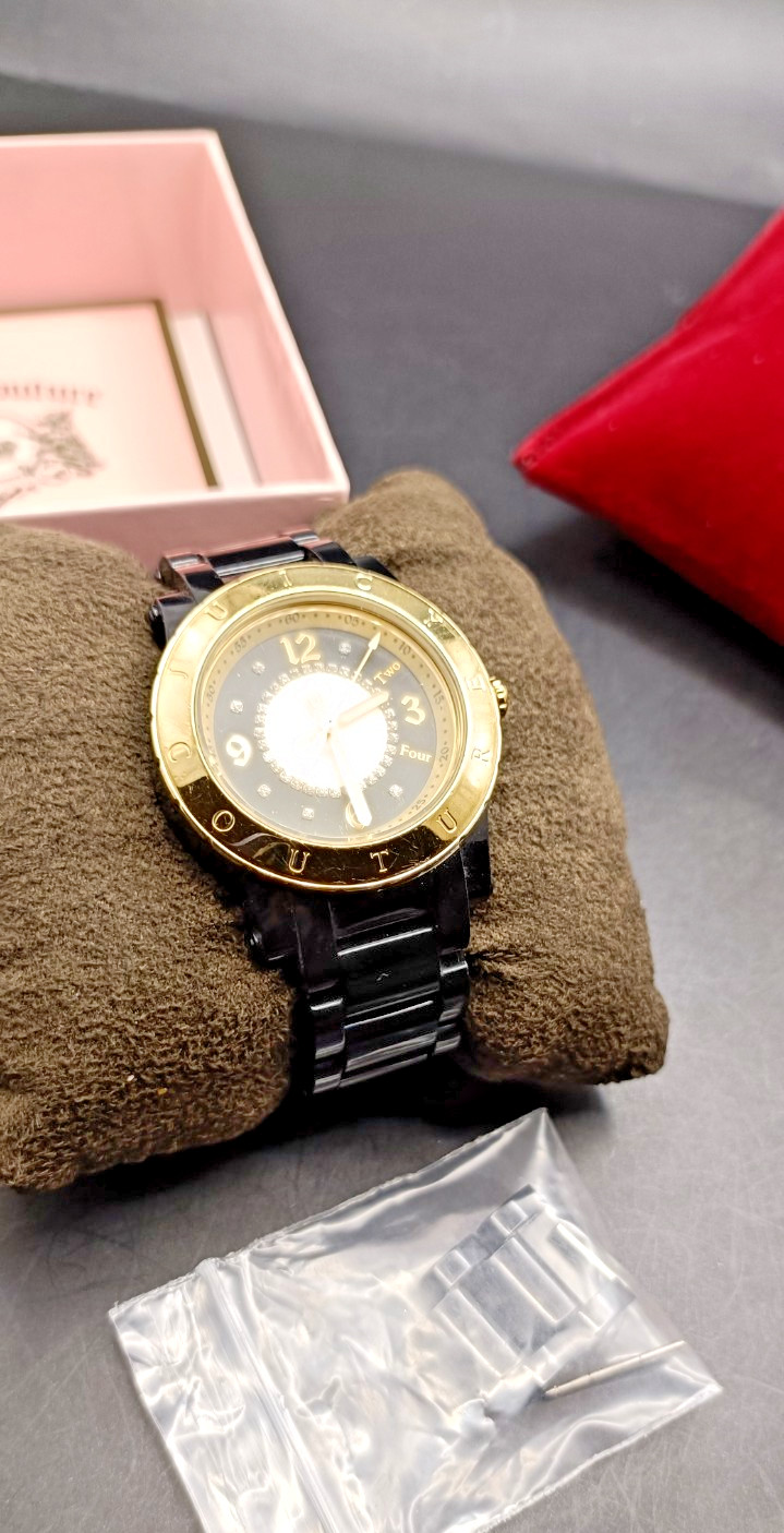 Rare Vintage JUICY COUTURE Chunky Plastic Bracelet Quartz Watch-Boxed & Working