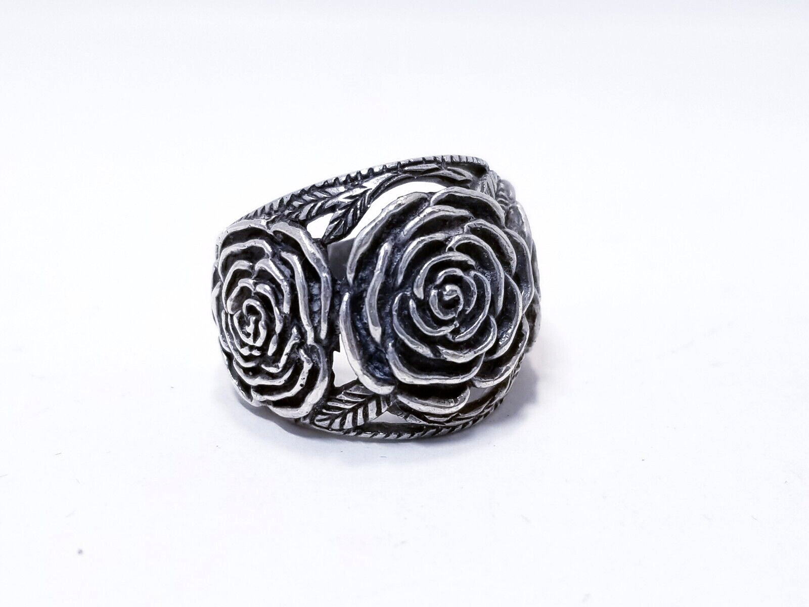 Sterling Silver 3 Roses Band Ring Sz 6.5 – 9.2 Grams