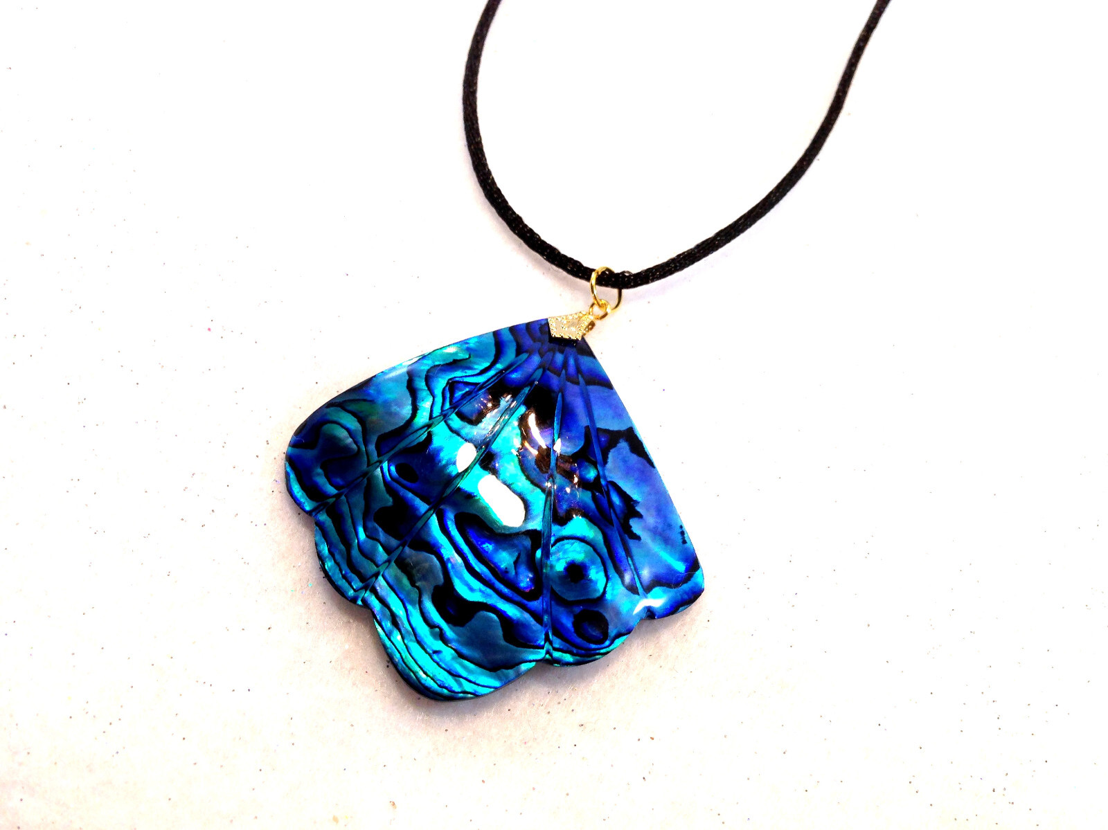 BLUE ABALALONE, PAUA SHELL PENDANT, NECKLACE