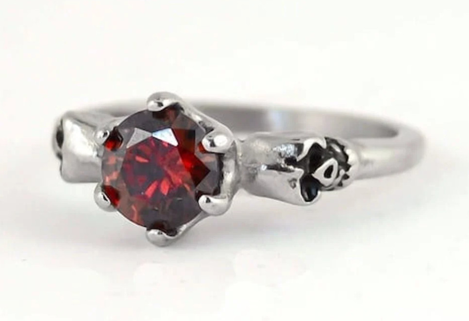 Women’s Solitaire Red Stone Skull Ring Stainless Steel 188