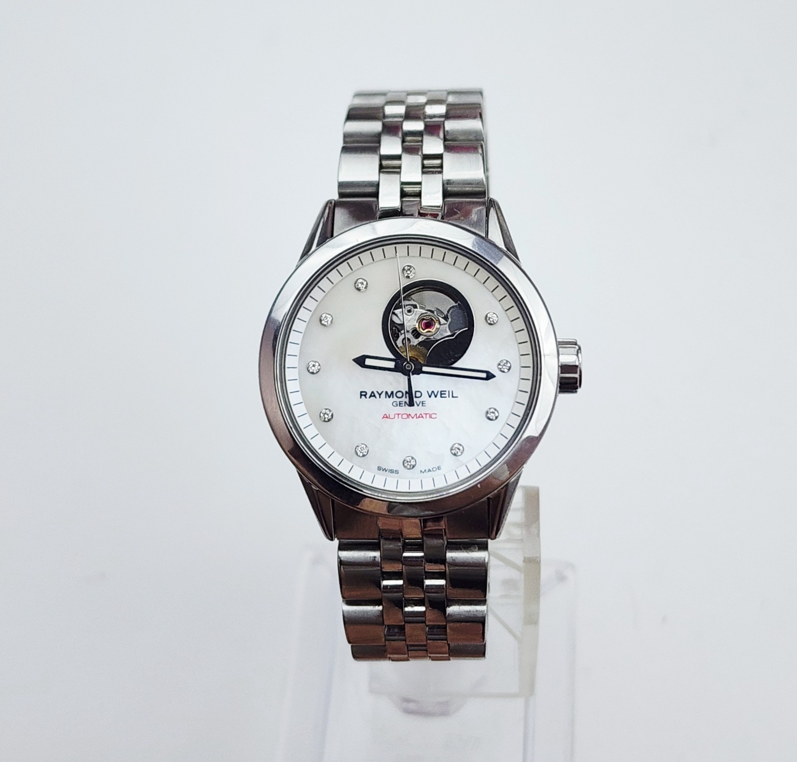 Women’s SWISS AUTOMATIC Watch RAYMOND WEIL “Freelancer” 2410. Marked Diamonds