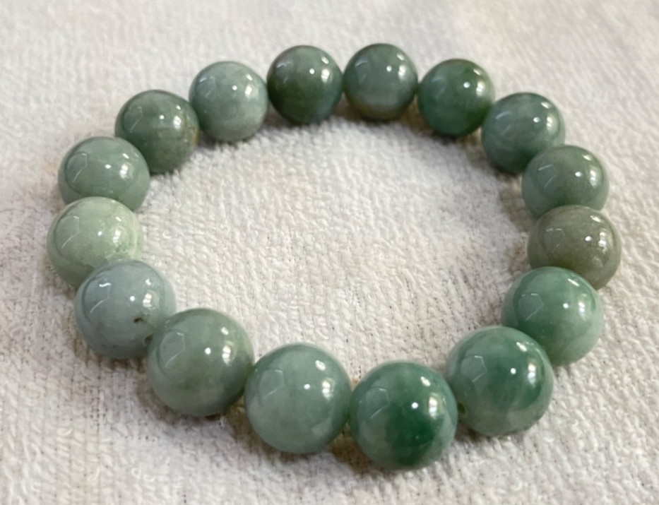 Natural Burmese Jadeite Jade Bead Bracelet 13.4mm-13.9mm Type A Untreated 69.5g)